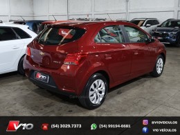 CHEVROLET - ONIX - 2017/2017 - Vermelha - R$ 56.900,00