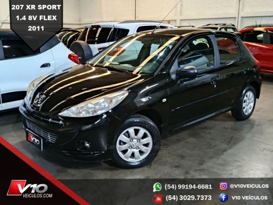 PEUGEOT - 207 - 2010/2011 - Preta - R$ 22.900,00