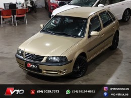 VOLKSWAGEN - GOL - 2003/2004 - Bege - R$ 23.900,00