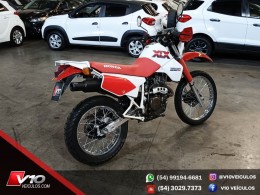 HONDA - XLX 350R - 1990/1990 - Vermelha - R$ 14.900,00