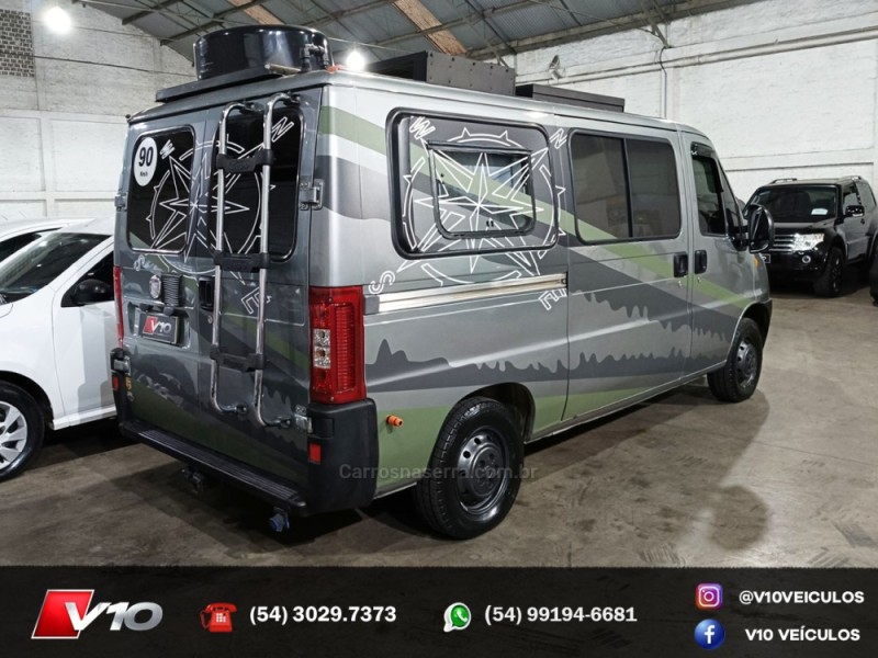 FIAT - DUCATO - 2009/2010 - Cinza - R$ 185.900,00