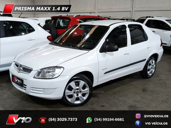 CHEVROLET - PRISMA - 2010/2011 - Branca - R$ 25.900,00