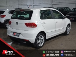 VOLKSWAGEN - FOX - 2015/2016 - Branca - R$ 45.900,00