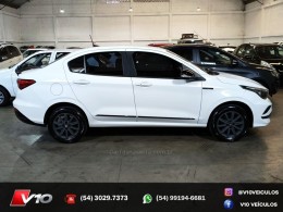 FIAT - CRONOS - 2022/2023 - Branca - R$ 78.900,00