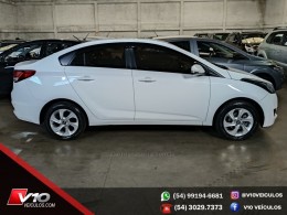 HYUNDAI - HB20S - 2015/2016 - Branca - R$ 53.900,00