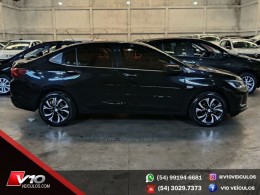 CHEVROLET - ONIX - 2022/2023 - Preta - R$ 89.900,00