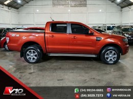 FORD - RANGER - 2021/2022 - Vermelha - R$ 149.900,00