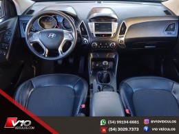 HYUNDAI - IX35 - 2012/2013 - Preta - R$ 65.900,00