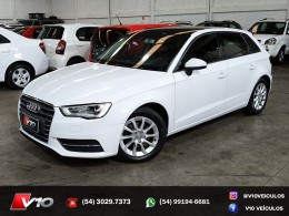 AUDI - A3 - 2015/2016 - Branca - R$ 79.900,00