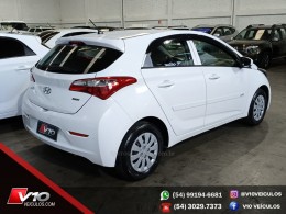 HYUNDAI - HB20 - 2014/2015 - Branca - R$ 43.900,00