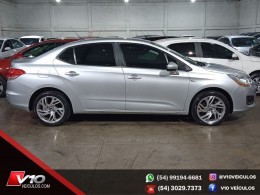 CITROËN - C4 LOUNGE - 2013/2014 - Prata - R$ 43.900,00