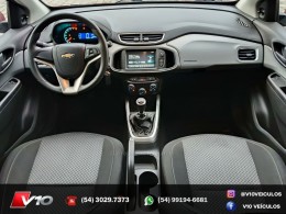 CHEVROLET - ONIX - 2017/2017 - Vermelha - R$ 56.900,00
