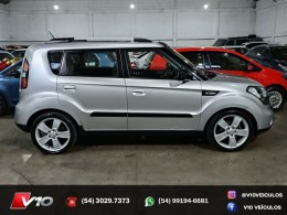 KIA MOTORS - SOUL - 2009/2010 - Prata - R$ 42.900,00