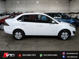 FORD - FIESTA - 2013/2014 - Branca - R$ 36.900,00