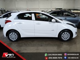 HYUNDAI - HB20 - 2014/2015 - Branca - R$ 43.900,00