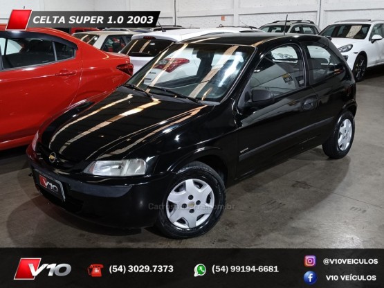 CHEVROLET - CELTA - 2002/2003 - Preta - R$ 15.900,00