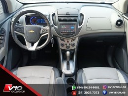 CHEVROLET - TRACKER - 2015/2014 - Branca - R$ 67.900,00