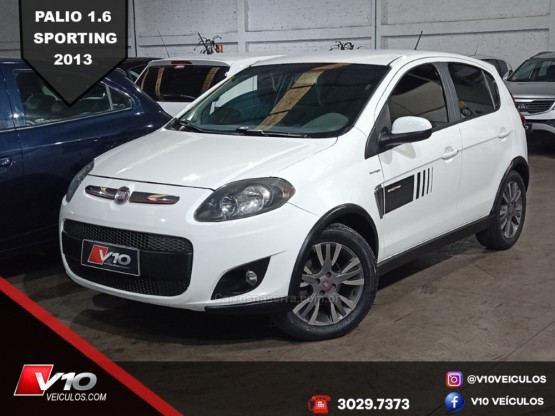 FIAT - PALIO - 2012/2013 - Branca - R$ 36.900,00