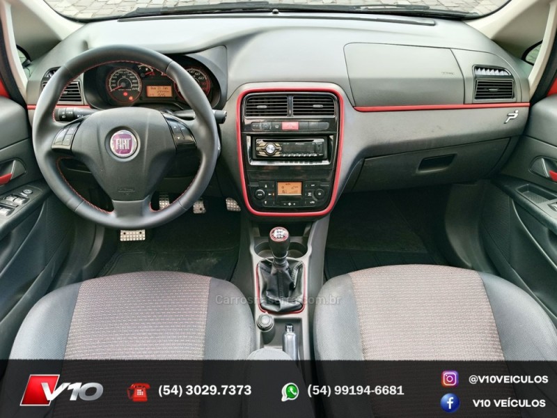 FIAT - PUNTO - 2011/2011 - Vermelha - R$ 47.900,00