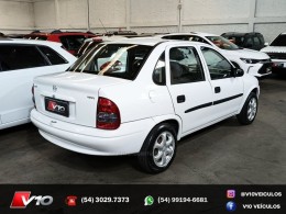 CHEVROLET - CORSA - 1998/1999 - Branca - R$ 15.900,00